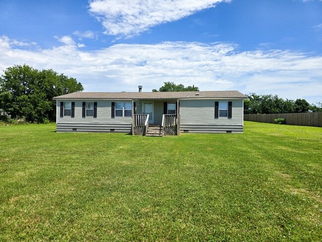 3 bedroom home in NRC! - 3 bedroom home in NRC!