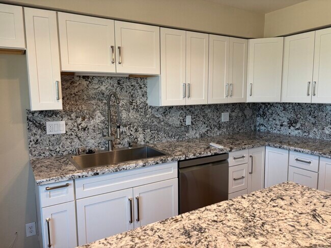 Photo - 5241 Pilot View Dr