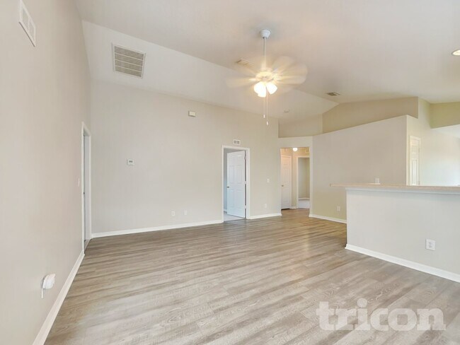 Photo - 7526 Oxford Garden Cir