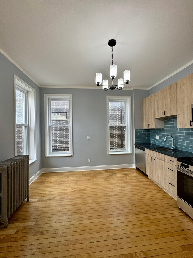 Photo - 1844 W Grace St Unit 1