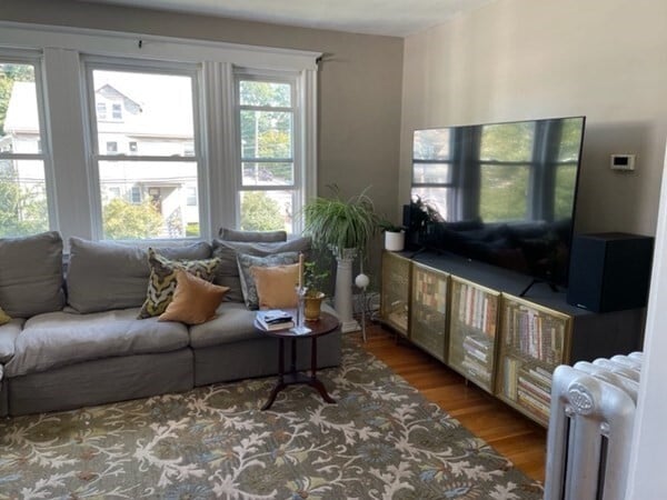 Building Photo - 53 Hunnewell Ave Unit #1 Rental