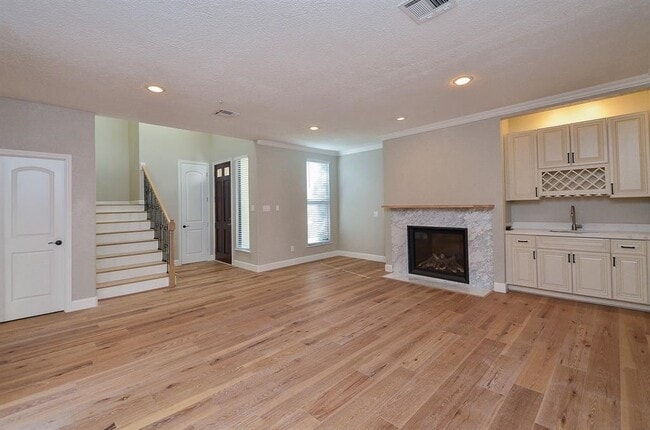 Building Photo - 15735 Tanya Cir