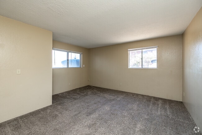 2BR, 1BA - 800SF - Living Room