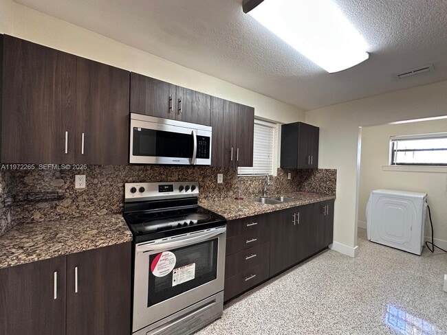 Photo - 1631 NW 175th St