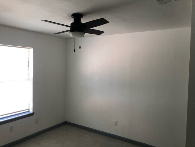 Photo - 707 N Keralum Ave Unit 2