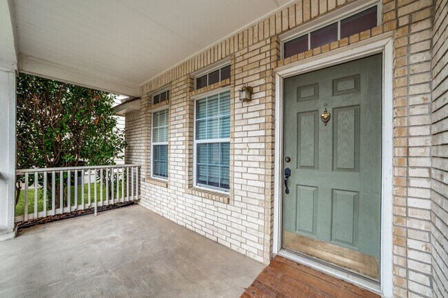 9647 Wolf Point