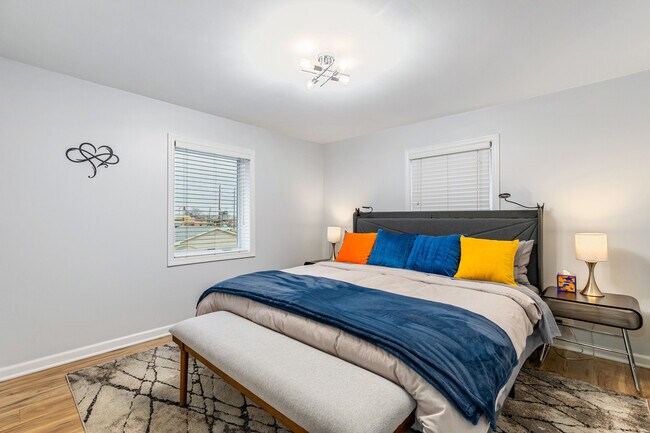 Photo - 3017 Pearl St