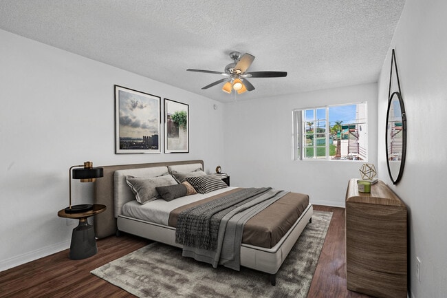 Photo - Colina Park North Apartments