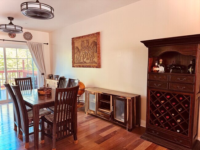 Photo - 115 Lake Cook Dr