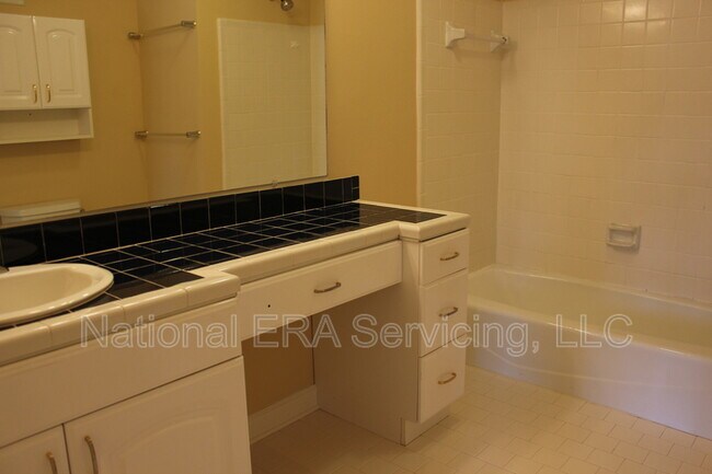 Photo - 3247 Salem Cove Trail SE