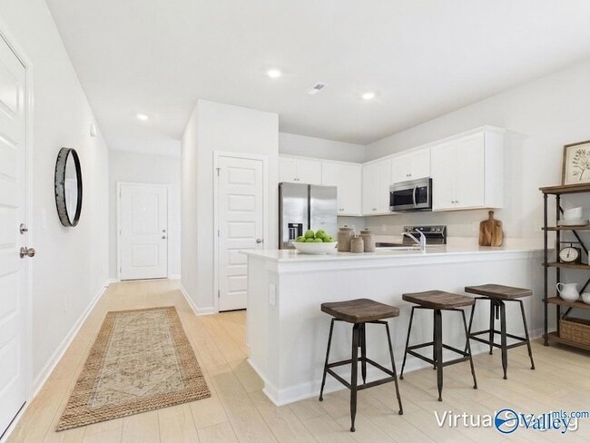 Photo - 15395 GRAYSON CIR