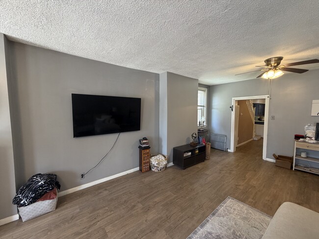 Photo - 133 S Main St Unit 3