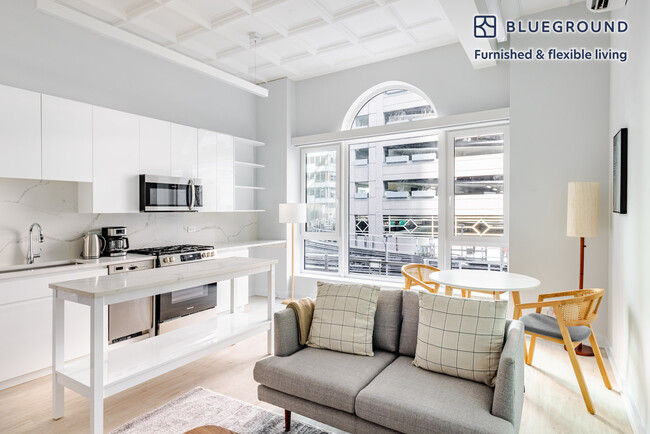 Building Photo - 188 N Wells St Rental