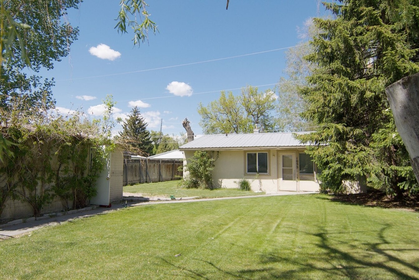 Charming 2 Bed, 1 Bath Home in Idaho Falls! - Charming 2 Bed, 1 Bath Home in Idaho Falls!