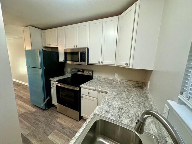 Photo - 6307 Jack St