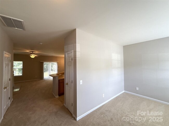 Photo - 326 Hancock Union Ln