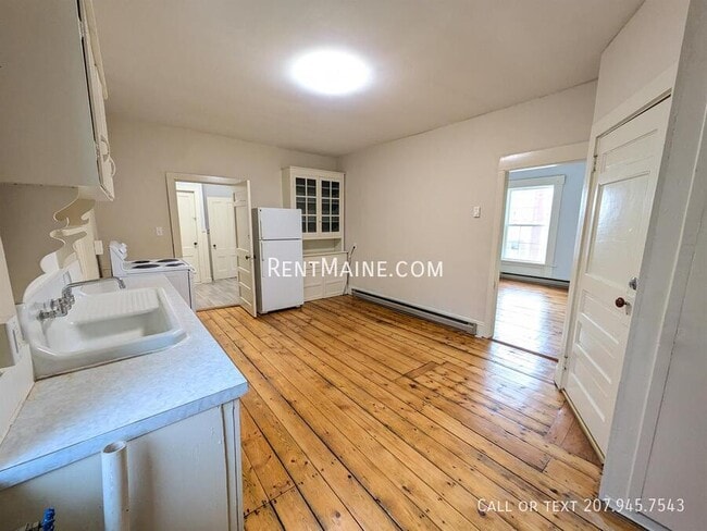 Photo - 3 Cushing St Unit 2