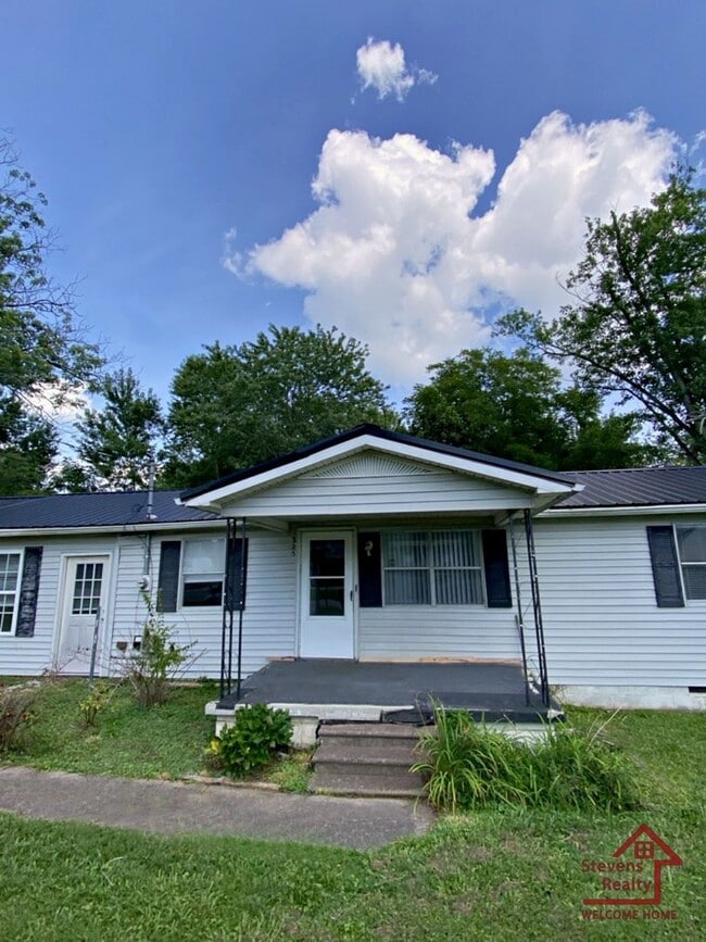 Building Photo - 25 N Franklin Ave