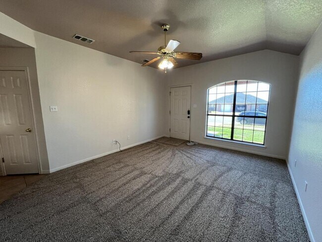 Photo - 3706 Dustin Ct