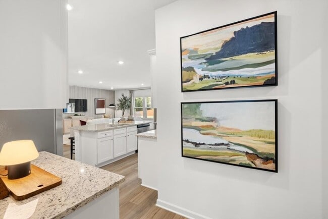 Photo - 470 Red Dragon Dr