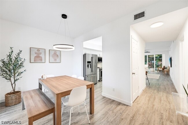 Photo - 859 Tanbark Dr Unidad 105