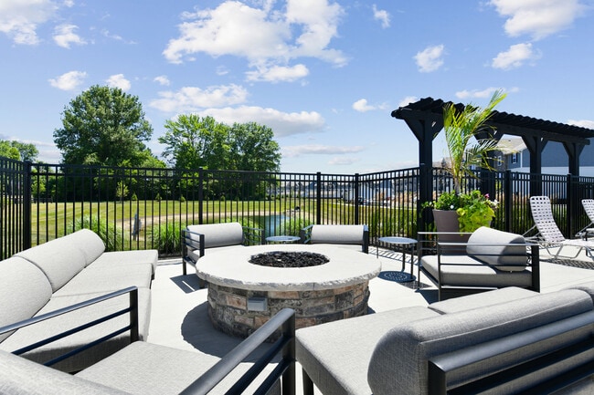 Photo - Lawndale Commons