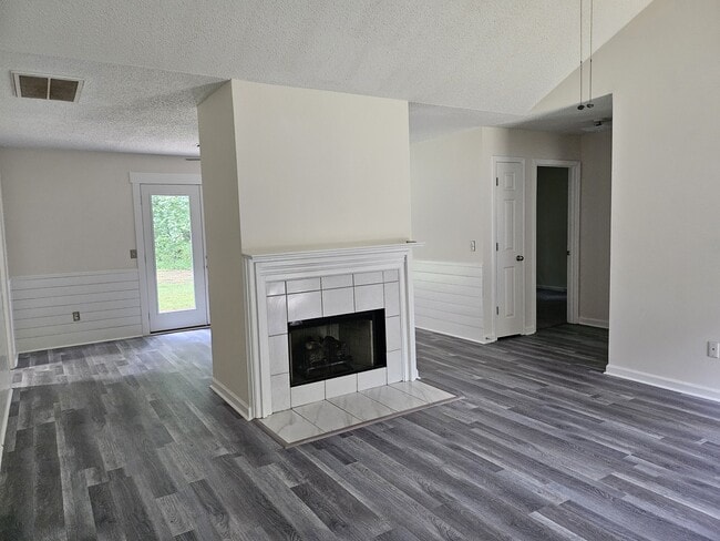 Photo - 1151 Hunter Trail