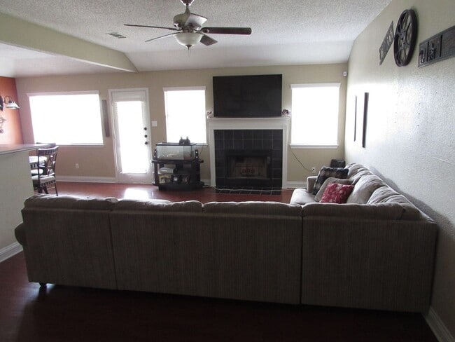 Photo - 3501 Dorothy Jane Dr