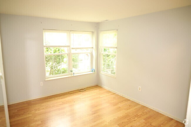 Building Photo - 118 Meadow Ridge Rd Unit First floor Rental
