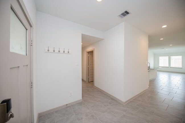 Photo - 29535 Paytons Park Ct