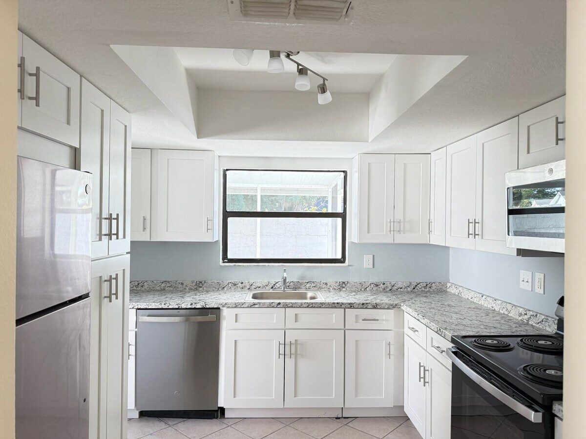 Photo - 2BR 2BA DUPLEX IN PELICAN COVE WEST