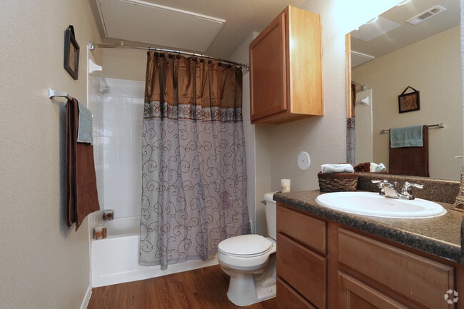 B1 Bathroom 1