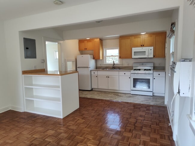 Photo - 1145-1142 Nowita Pl