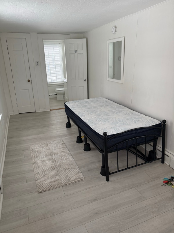 Photo - 125 Shore St Unidad F