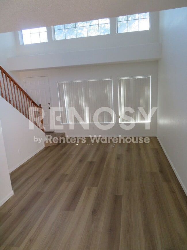 Photo - 17606 N 17th Pl