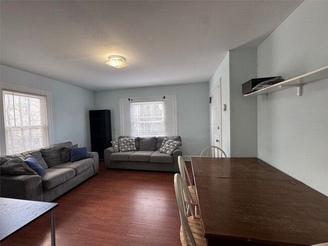 Photo - 120 Murray St Unit 1