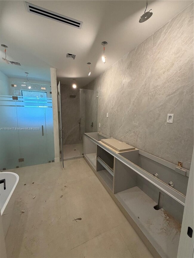 Photo - 1337 NE 13th Ave