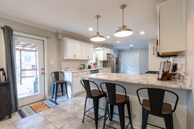 Building Photo - YOUR DREAM BACKYARD in Established East Memphis