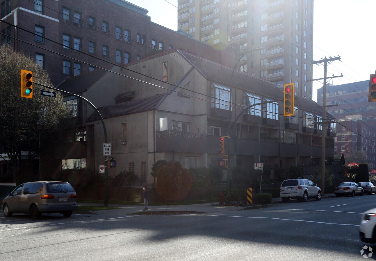 Photo - The Nelson Unit 106