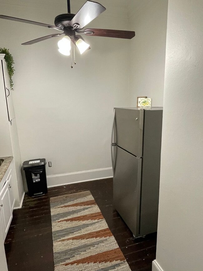 Photo - Fully Furnished 1BD/1BA, Walk to French Quarter Unidad 3