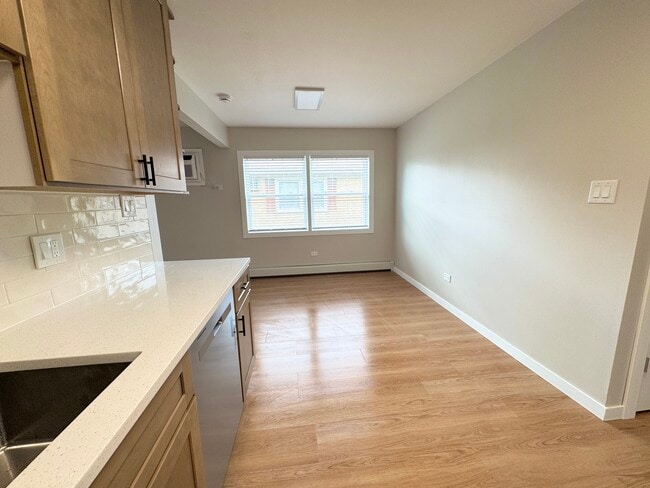 Photo - 4528 Elm Ave