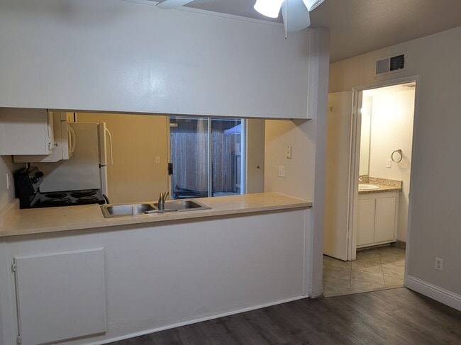 Photo - 4781 N Polk Ave
