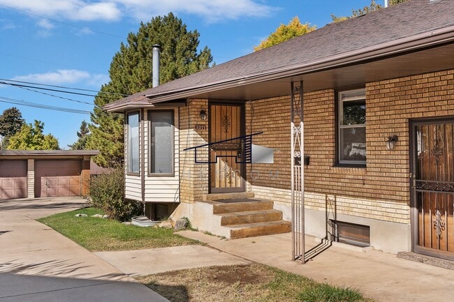 Photo - Quincy Duplex Unit 3371