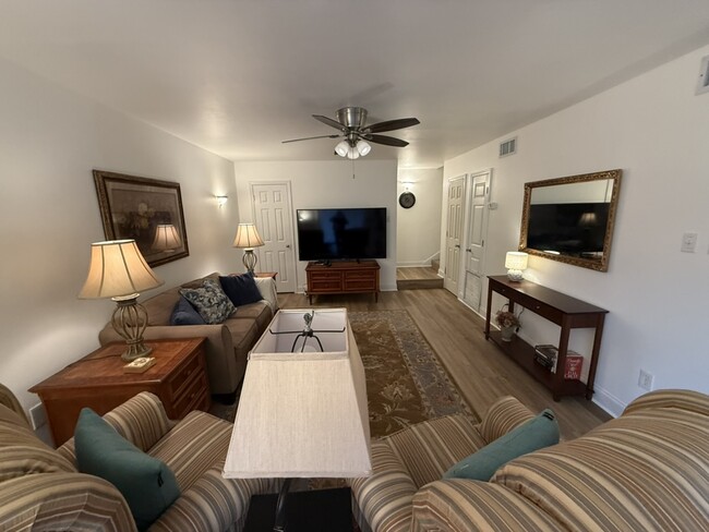 Photo - 4401 Tabony St