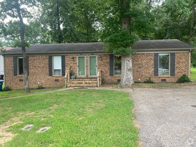 Building Photo - 1316 Diuguid Dr Rental