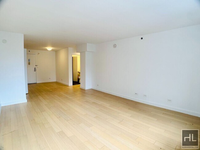 Photo - East 39th Street Unit 15B