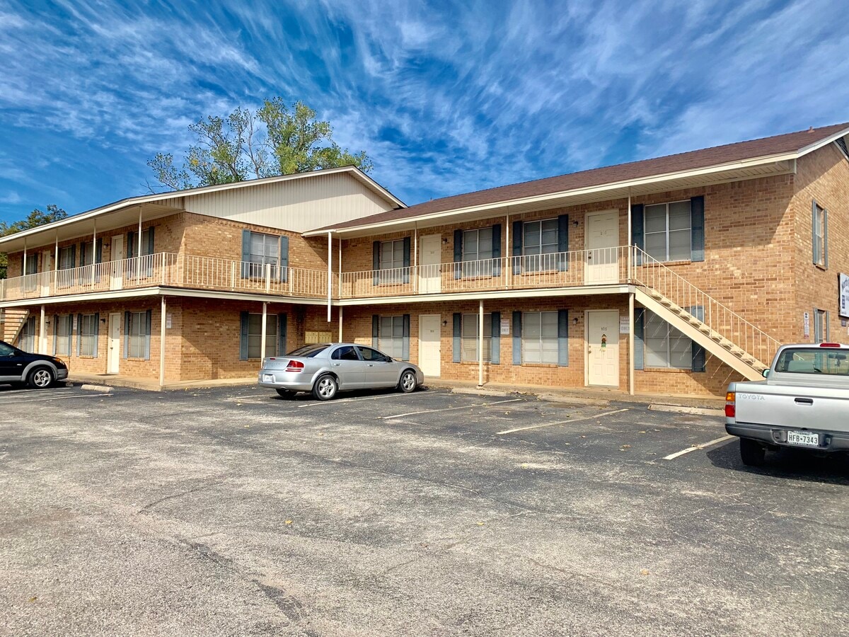 Photo - 1595 W Frey Apartments Unit 105