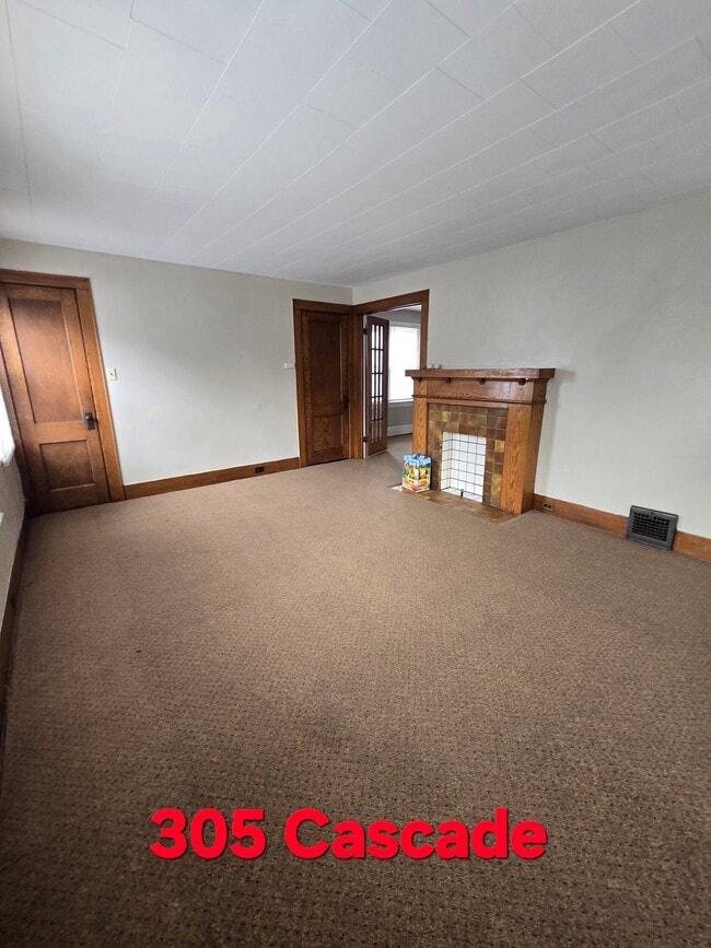 Photo - 305 Cascade St Unit 305