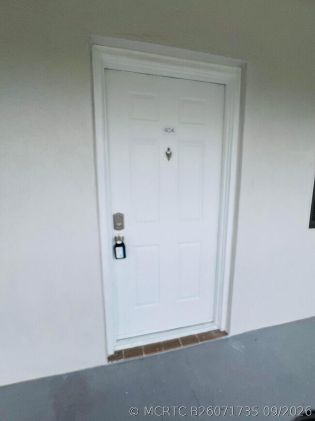 Photo - 3635 Whitehall Dr Unit 404