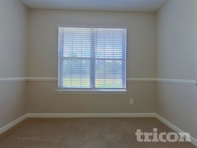 300 Willow Forks Ct